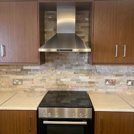 לימסול Philip Spacious Apartment מראה חיצוני תמונה