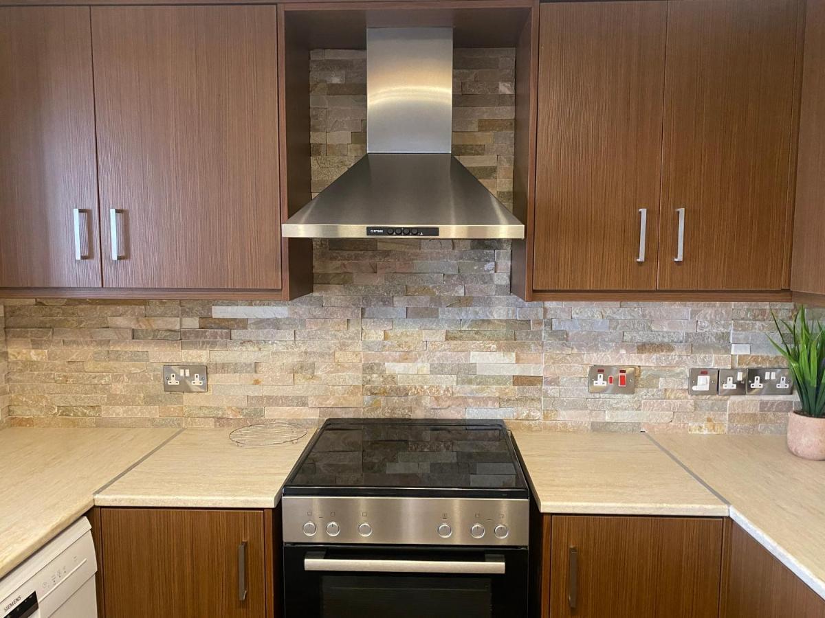 לימסול Philip Spacious Apartment מראה חיצוני תמונה