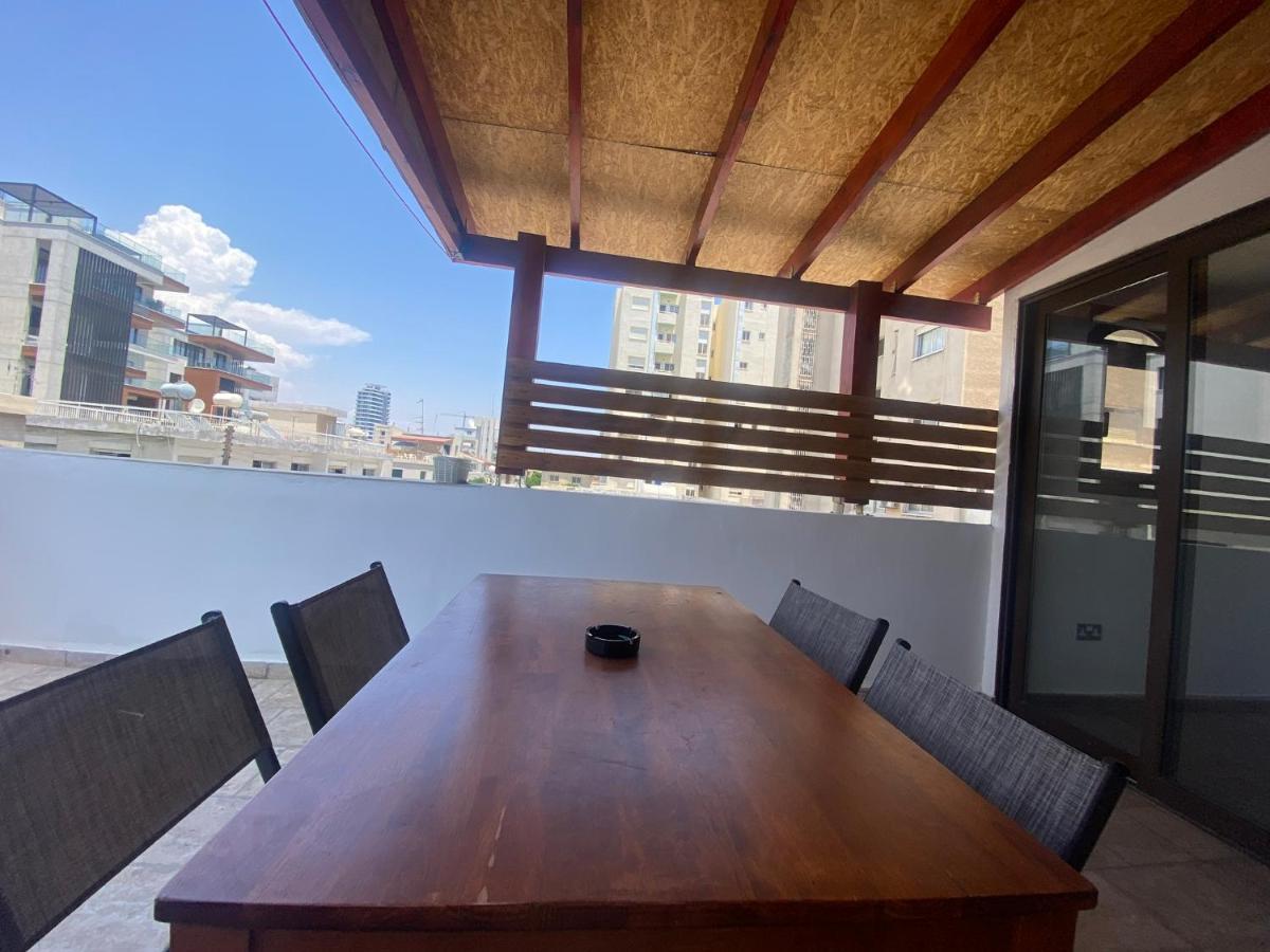 לימסול Philip Spacious Apartment מראה חיצוני תמונה