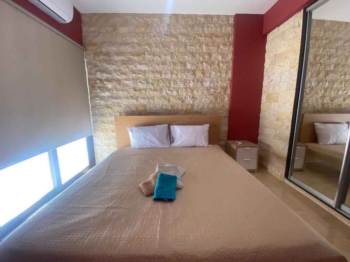 לימסול Philip Spacious Apartment מראה חיצוני תמונה