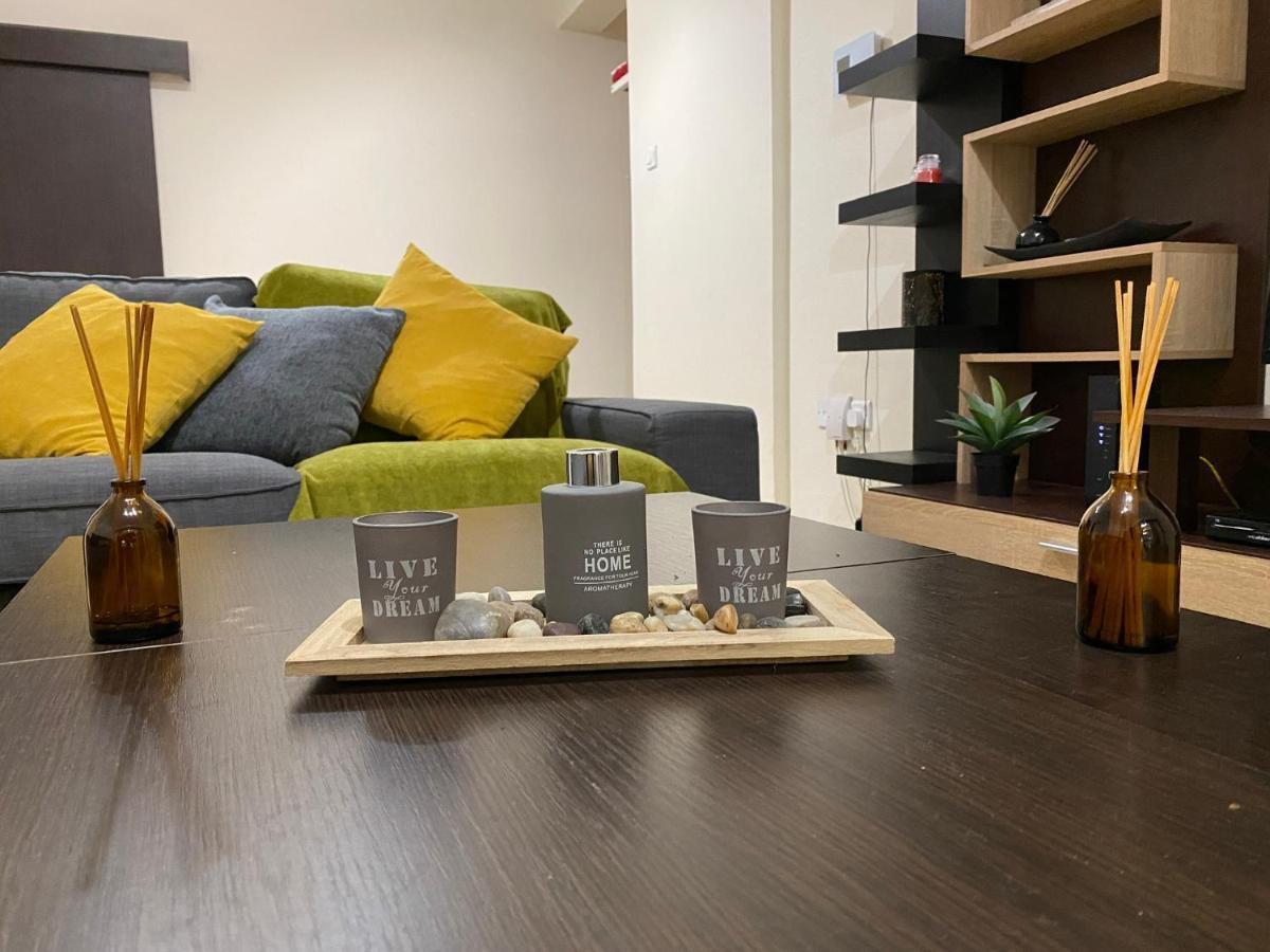 לימסול Philip Spacious Apartment מראה חיצוני תמונה