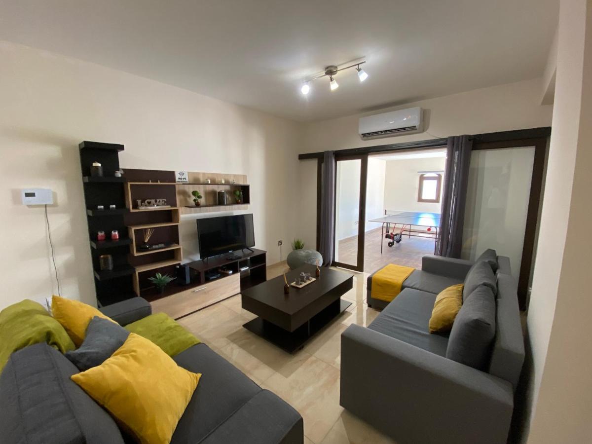 לימסול Philip Spacious Apartment מראה חיצוני תמונה